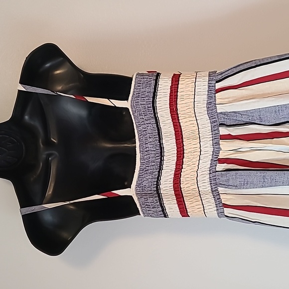 Sweet Rain straip Jumpsuit romper S  oficce work fall summer casual calf length - Picture 3 of 9